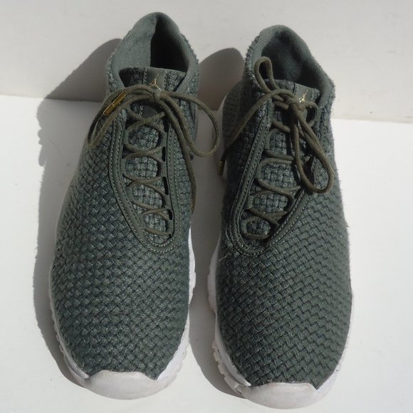 SIZE Nike Air Jordan Future Basketball sneakers